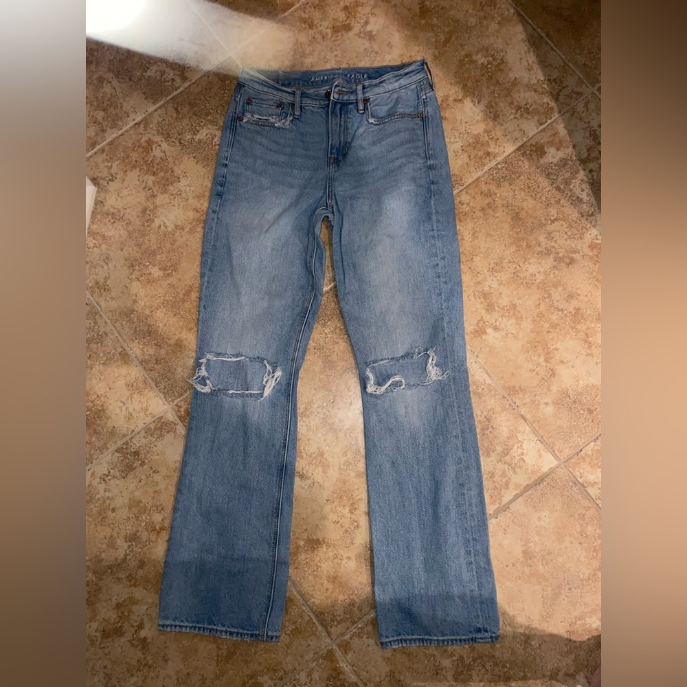 American Eagle high rise distressed 90’s bootcut denim women’s jeans - Picture 5 of 10
